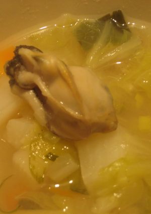 根菜とカキのシンプルなスープ-レシピのメイン写真