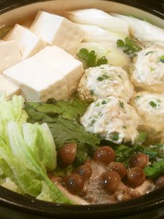 ヘルシー鶏むね肉のつくね鍋-レシピのメイン写真