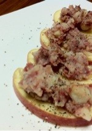 コンビーフで。簡単おつまみポテサラ-レシピのメイン写真