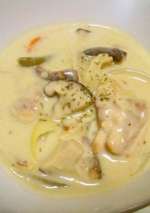 豆乳とカレー風味の鶏肉と椎茸のシチュー-レシピのメイン写真