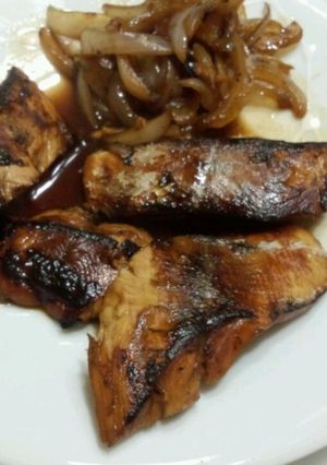 ハマチの照り焼き★付け合せは玉ねぎで♪-レシピのメイン写真