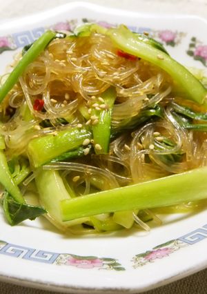 ごま香る♪青梗菜と春雨のオイスター炒め-レシピのメイン写真