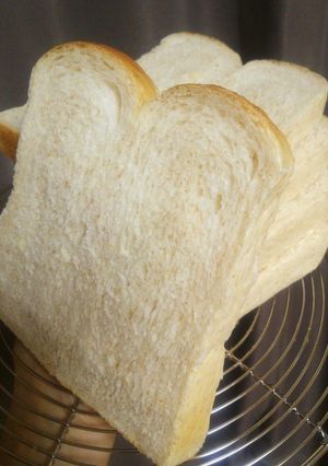 しっとりふわふわ☆全粒粉食パン-レシピのメイン写真