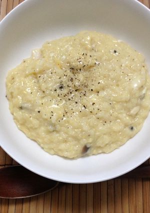 炊飯失敗からのガーリックチーズ粥（リゾッ-レシピのメイン写真