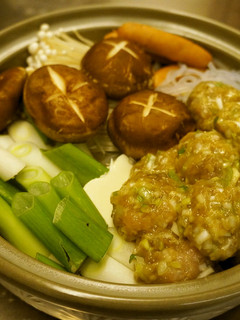 粉末昆布が入った旨みたっぷり鶏つくね鍋-レシピのメイン写真