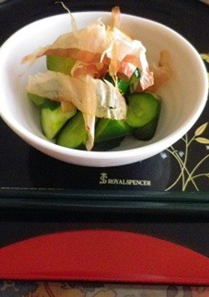 あっという間の昆布茶の漬物♪-レシピのメイン写真