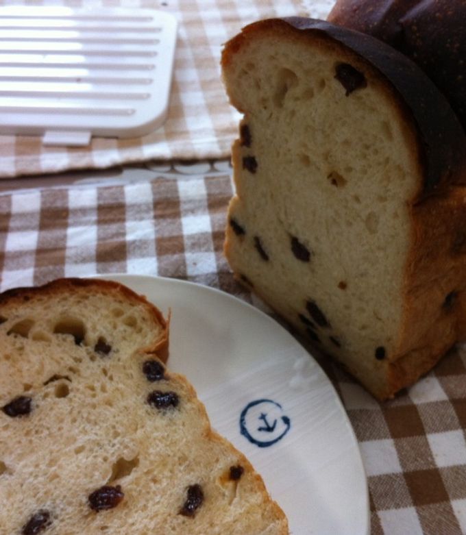 大好きな黒糖レーズン食パン＊ by ☆あづママ☆ 【クックパッド】 簡単