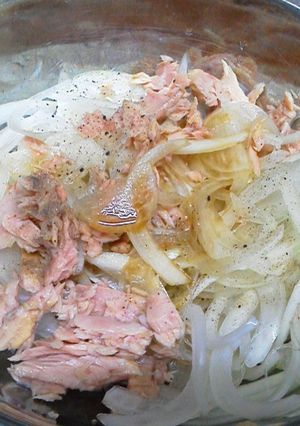 簡単！ツナと玉ねぎのめんつゆ和え♬-レシピのメイン写真