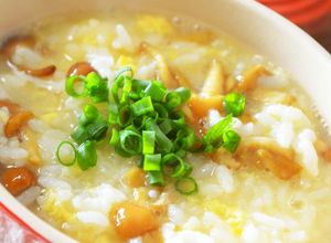 ■朝食に♪なめこと卵の中華風雑炊■-レシピのメイン写真