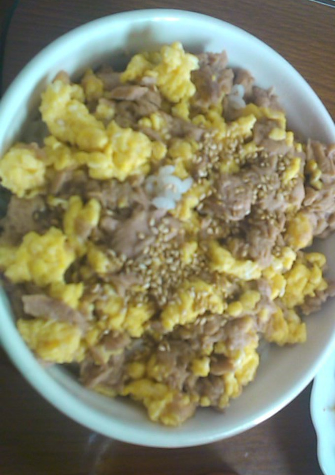 簡単ツナと卵の丼(*･ω･)♪-レシピのメイン写真