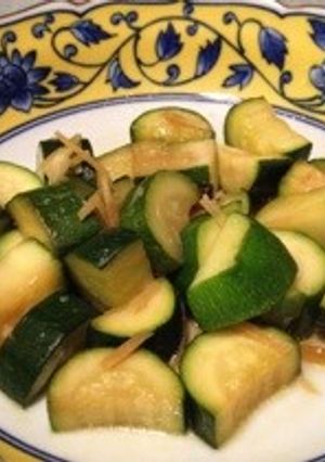 ズッキーニと生姜の砂糖醬油炒め-レシピのメイン写真