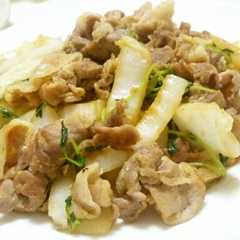 รูปของ 豚肉と白菜の生姜炒め☆