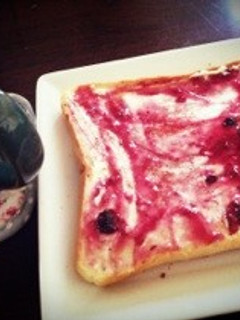 ブルーベリー&クリチのトースト-レシピのメイン写真