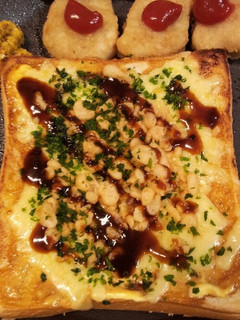 覇王流・お好み焼き風パン~チーズ乗せ~-レシピのメイン写真