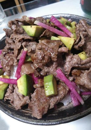 牛アボガ丼-レシピのメイン写真