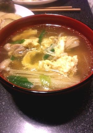 やさしい味♦鶏モモ肉のたまごスープ-レシピのメイン写真