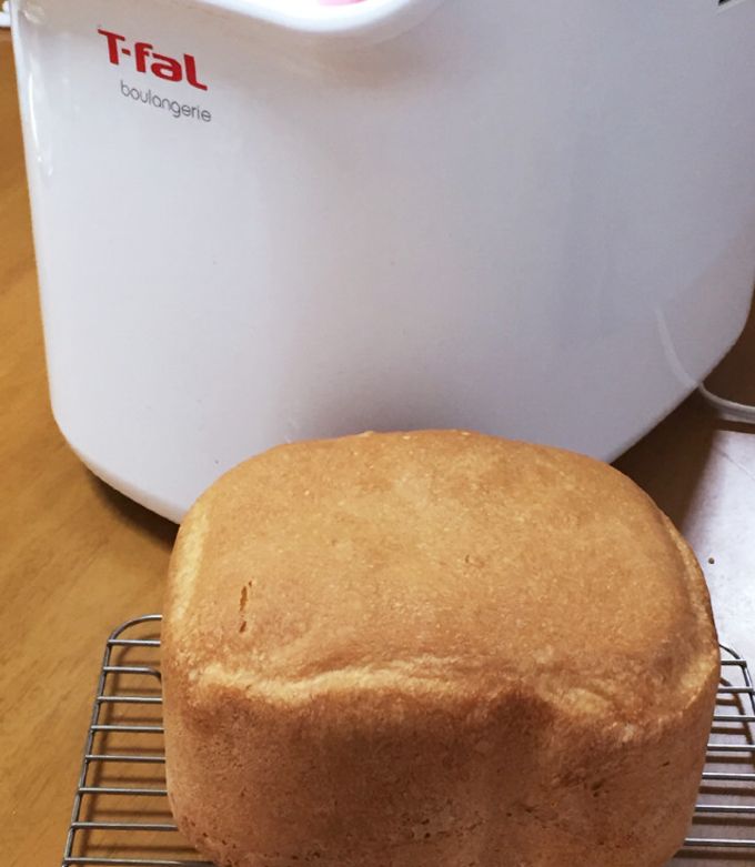 【ほったらかしパン作り】ティファール ホームベーカリー 2011年ティファール秋新商品 新ホームベーカリー「ブー