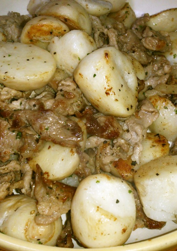 里いもと豚肉の塩炒め-レシピのメイン写真