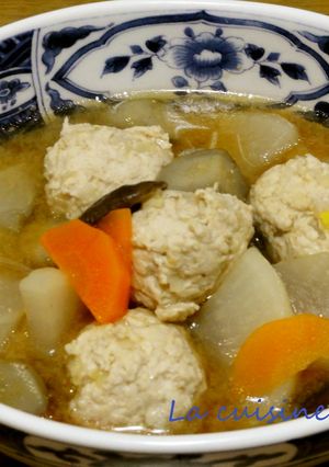 生姜でぽかぽか☆鶏団子の具だくさんみそ汁-レシピのメイン写真