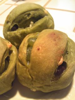 甘納豆の緑茶パン-レシピのメイン写真