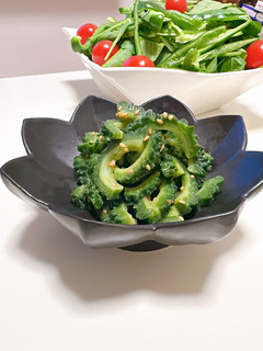 タッパーひとつで完璧な副菜!ゴーヤナムル-レシピのメイン写真