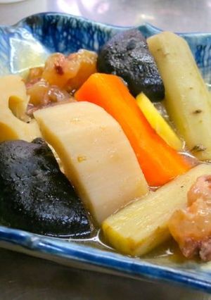 牛すじ肉と根菜の煮込み-レシピのメイン写真