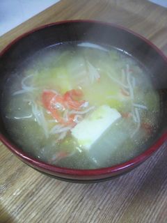 カニカマと白菜のスープ-レシピのメイン写真