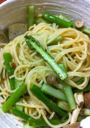 アスパラのペペロンチーノ☆塩麹でね-レシピのメイン写真