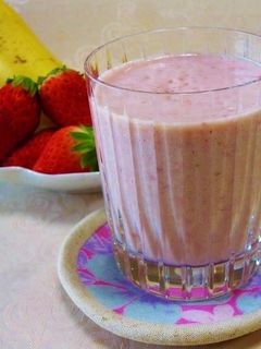 ストロベリースムージー-レシピのメイン写真
