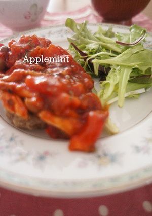 卵不使用☆ハンバーグトマトきのこソース-レシピのメイン写真