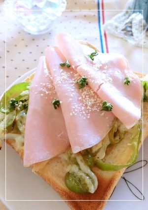 後乗せハム♡ピーマン玉葱さっぱりトースト-レシピのメイン写真