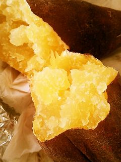 簡単包むだけ!黄金でしっとり甘い焼き芋☆-レシピのメイン写真