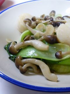 青梗菜とほたての塩バター炒め-レシピのメイン写真