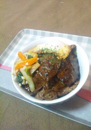ビビンバ風な丼-レシピのメイン写真