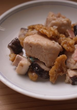 【薬膳レシピ】クルミと鶏肉の炒めもの-レシピのメイン写真