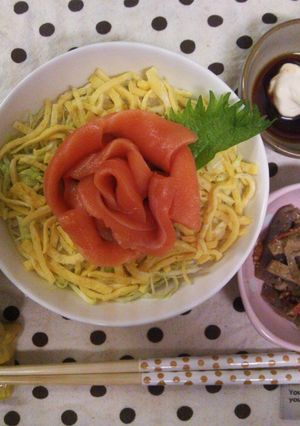 薔薇＊サーモンの小丼-レシピのメイン写真