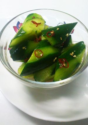 ゴマ油とポン酢できゅうりの和え物-レシピのメイン写真