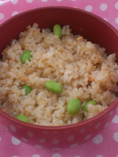 彩りキレイ☆鮭の炊き込みご飯-レシピのメイン写真