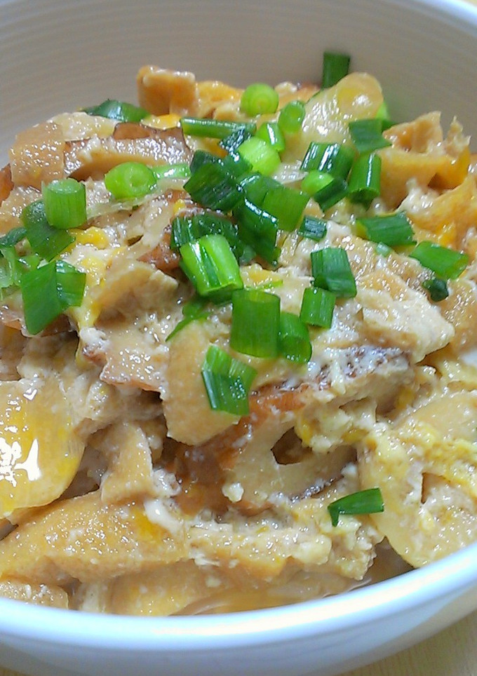 ほっこりじゅわ～★ちくわと油揚げの玉子丼-レシピのメイン写真