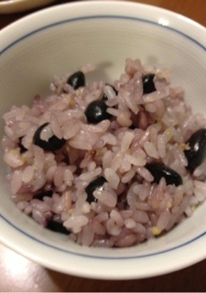 ほんのり甘くてほっこり黒豆ご飯♡-レシピのメイン写真