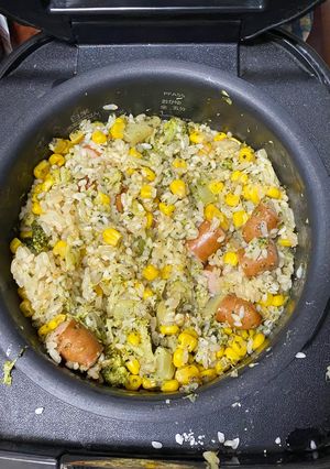 バジルバター洋風スペシャル炊き込みご飯-レシピのメイン写真