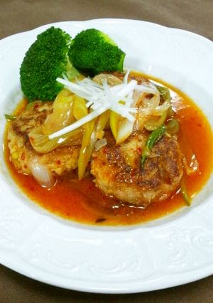 キムチの素で　煮込みねぎバーグ-レシピのメイン写真