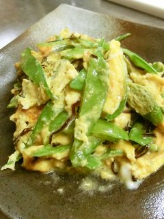 さやえんどうと塩こぶの玉子とじ-レシピのメイン写真