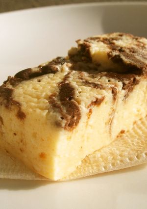 炊飯器でマーブルヨーグルトチーズケーキ-レシピのメイン写真