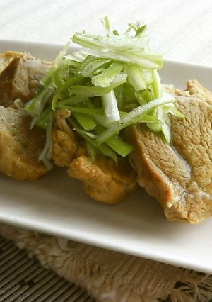 香味ペースト＆みかんチューハイで煮豚-レシピのメイン写真