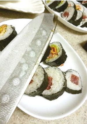 太巻きがストレス少なく切れる技??-レシピのメイン写真