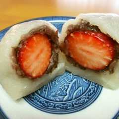 รูปของ 簡単！レンジですぐ！片付け楽！いちご大福
