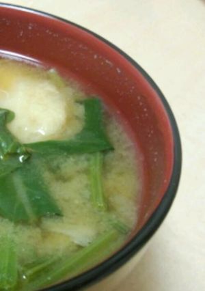 ほうれん草とお麩の味噌汁-レシピのメイン写真