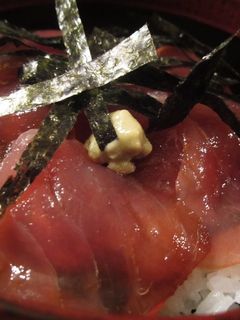変身! 赤身→中トロ マグロ丼-レシピのメイン写真