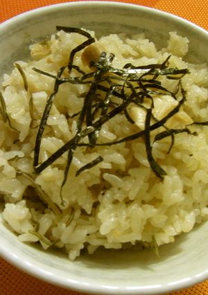 簡単めんつゆでつくる鯛の炊き込みご飯-レシピのメイン写真